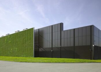 Sustainable Data Centers Revolutionize Global Connectivity